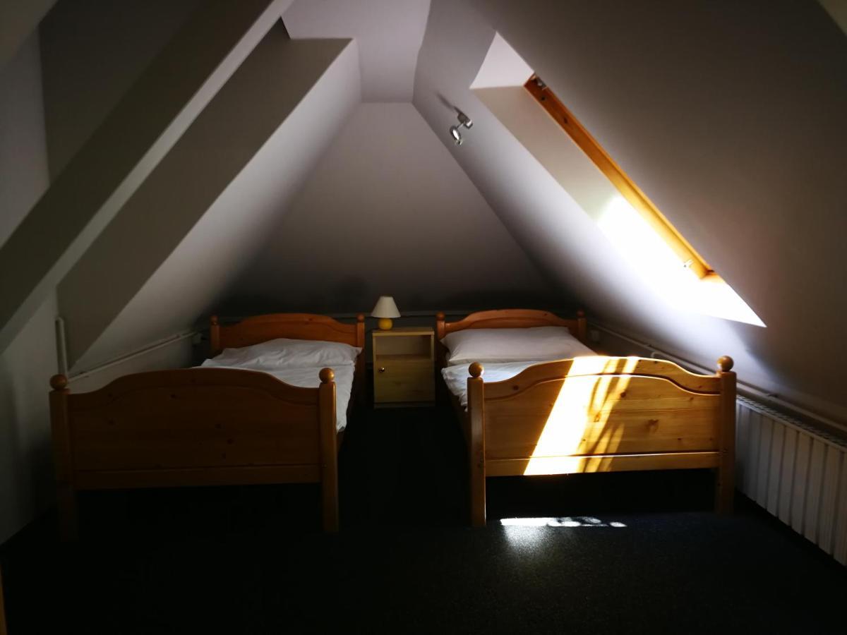 Tornyos Panzio Es Etterem Hotell Matrafured Eksteriør bilde